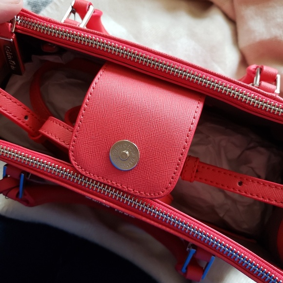 BRAND NEW Calvin Klein Handbag 11/10 - Picture 4 of 9